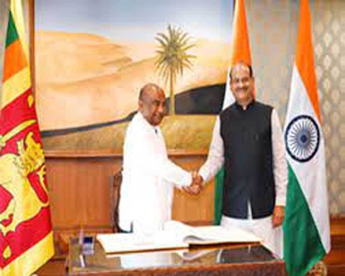 श्रीलंका रणनीतिक दृष्टि से एक महत्वपूर्ण पड़ोसी देश : लोकसभा अध्यक्ष श्रीलंका रणनीतिक दृष्टि से एक महत्वपूर्ण पड़ोसी देश : लोकसभा अध्यक्ष